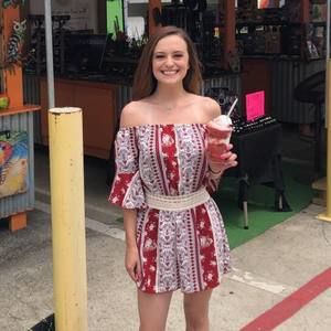 Meet your Posher, Colleen